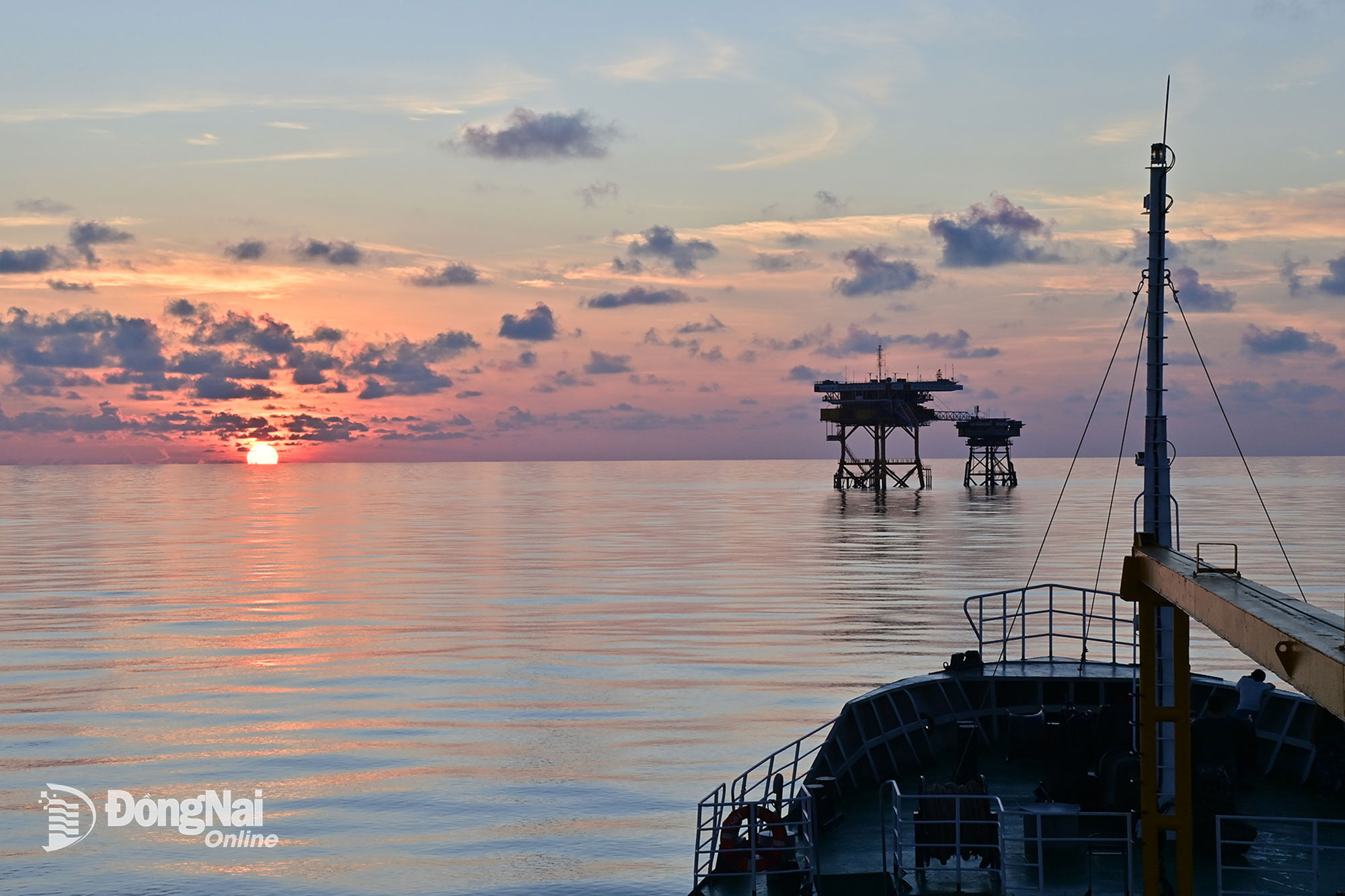 1 con tau truong sa 04 tiep can nha gian dk1 20260301233320